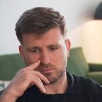 Jai Arrow je zobrazený, ako prelomil svoje mlčanie v stredu večer, len niekoľko hodín po tom, čo svet chodcov otriasol správou, že má ochorenie motorických neurónov.
