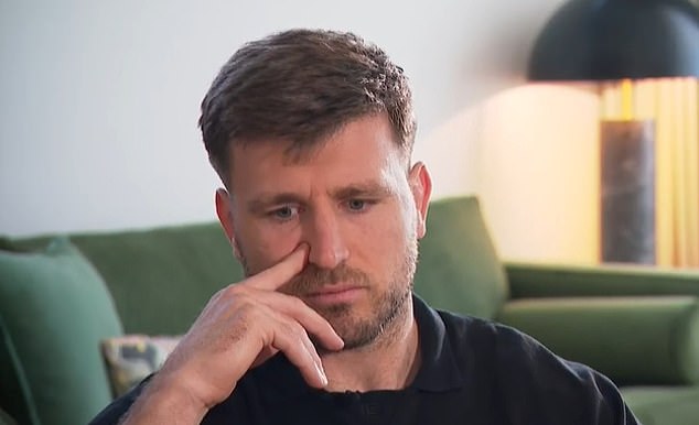 Srdcervúci spôsob, akým nevyliečiteľná choroba už navždy zmenila život Jai Jai Arrow je zobrazený, ako prelomil svoje mlčanie v stredu večer, len niekoľko hodín po tom, čo svet chodcov otriasol správou, že má ochorenie motorických neurónov.