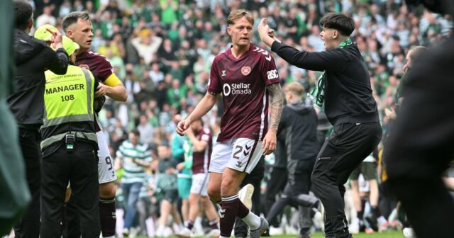 Srdcia sa rozpútajú na Celtic a žiadajú „najsilnejší možný“ trest za chaos | Futbal | Šport
