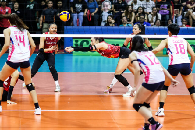 Súboj Creamline-Cignal Finals bol vyhlásený za PVL hru roka Cignal HD Spikers proti Creamline Cool Smashers počas PVL All-Filipino Conference Finals Game 2. –