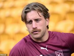 Superhviezda NRL Cameron Munster nenávidí nové pravidlá ligy natoľko, že už zápasy „ani nepozerá“ – a niektoré známe mená z kopačky súhlasia Cameron Munster prezradil, že už nesleduje NRL kvôli frustrácii z rýchlosti hry kvôli pravidlu šiestich znova