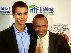Syn boxerskej legendy Sugar Raya Leonarda „zatknutý pri pokuse vniknúť do domu svojho otca“ Sugar Ray Leonard je zobrazený so svojím synom Danielom na charitatívnej akcii v LA v roku 2017.