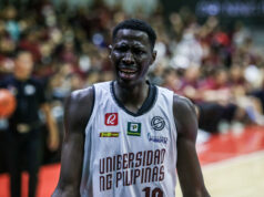 TNT po zranení Bol Bol poklepáva na Malicka Dioufa ako importéra TNT import Malick Diouf vs Meralco PBA Commissioner's Cup semifinále