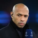 Thierry Henry a Presnel Kimpembe sú pripravení predstaviť trofej Ligy majstrov pred finále PSG proti Arsenalu