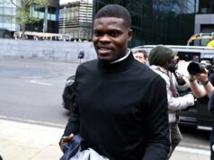 Thomas Partey je v rade proti Anglicku na majstrovstvách sveta napriek obvineniam zo znásilnenia LONDÝN, ANGLICKO - 13. apríla: Thomas Partey, bývalý futbalista Arsenalu Thomas Partey, prichádza na vypočutie týkajúce sa dvoch prípadov znásilnenia s novou údajnou obeťou 13. apríla 2026 v Londýne v Anglicku. Partey bol predtým v roku 2025 obvinený z piatich znásilnení a jedného sexuálneho napadnutia troch žien. (Foto: Jordan Peck/Getty Images)
