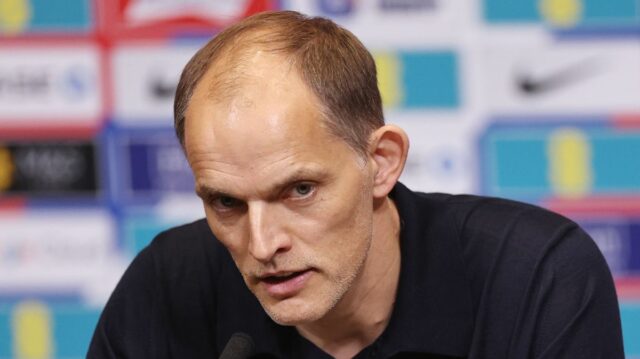 Thomas Tuchel dostal varovanie pred odchodom Anglicka kvôli „neuveriteľne hlúpemu“ Anglický tím Thomasa Tuchela na majstrovstvá sveta 2026 zdvihol obočie
