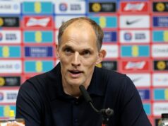 Thomas Tuchel priznáva, že NEVYBERAL 26 najtalentovanejších hráčov Anglicka na majstrovstvá sveta a presadil veľké mená vrátane Harryho Maguirea, aby mal „nesebecký“ tím. Thomas Tuchel prehovoril po tom, čo predstavil svoj tím na majstrovstvách sveta v Anglicku