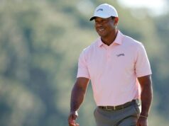 Tiger Woods prelomí mlčanie s poctou Memorial Day svojmu zosnulému otcovi Tiger Woods prelomí mlčanie s poctou Memorial Day svojmu zosnulému otcovi