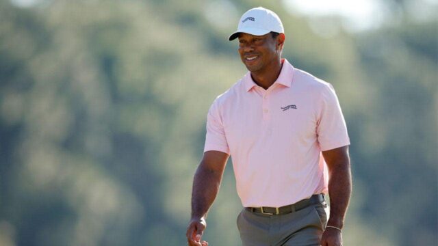 Tiger Woods prelomí mlčanie s poctou Memorial Day svojmu zosnulému otcovi
