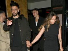 Tímová párty v Man Utd s úžasnými manželkami a priateľkami, ako oslavuje Michael Carrick Tímová párty v Man Utd s úžasnými manželkami a priateľkami, ako oslavuje Michael Carrick