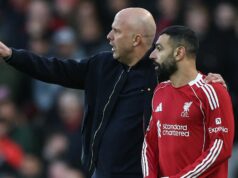 Tipy legendy Liverpoolu prekvapia hráča Tottenhamu, aby prinútil Anfield presťahovať sa a chce kopať do Spurs Arne Slot bude musieť toto leto v Liverpoole nahradiť Mohameda Salaha