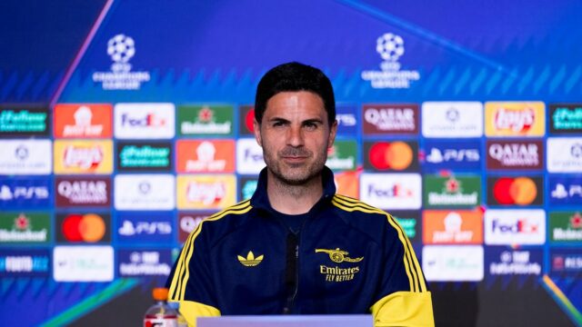 Tlačová konferencia Arsenalu NAŽIVO: Mikel Arteta o PSG, zranenia, správy Josh Kroenke použil svoje prstene z americkej športovej franšízy, aby inšpiroval Andreu Bertu do prestupového šialenstva Arsenalu