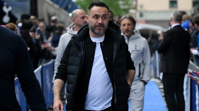 Tlačová konferencia Tottenhamu NAŽIVO - Roberto De Zerbi o Cristianovi Romerovi, Kulusevskom a Solanke

