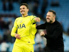 Tottenham vyliezol zo zostupovej zóny víťazstvom v Aston Ville Tottenham vyliezol zo zostupovej zóny víťazstvom v Aston Ville