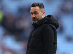 Tottenham získal dvojnásobné zranenie Leedsu, keďže aj tretí hráč vynechal tréning Roberto De Zerbi