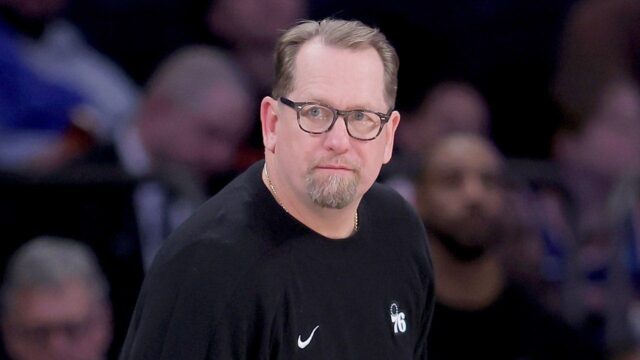 Tréner 76ers Nick Nurse preč z tímu na bratov pohreb: správa
