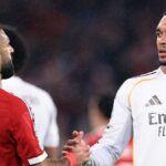 Mohamed Salah z Liverpoolu a Trent Alexander-Arnold z Realu Madrid