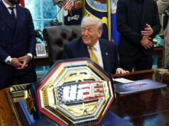 Trump odhalil vykreslenie osemuholníka Bieleho domu South Lawn pre UFC Freedom 250 Trump odhalil vykreslenie osemuholníka Bieleho domu South Lawn pre UFC Freedom 250