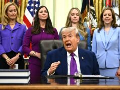 Trump povedal, že prímerie je na „podpore života“ po odmietnutí iránskeho návrhu | Americko-izraelská vojna proti Iránu Trump povedal, že prímerie je na „podpore života“ po odmietnutí iránskeho návrhu | Americko-izraelská vojna proti Iránu