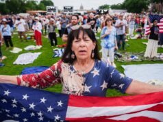 Trump usporiada modlitebné zhromaždenie za „znovu zasvätenie“ USA ako „jedného národa pod Bohom“ | Správy Donalda Trumpa Trump usporiada modlitebné zhromaždenie za „znovu zasvätenie“ USA ako „jedného národa pod Bohom“ | Správy Donalda Trumpa
