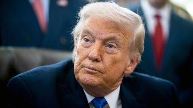 Trump vzdáva hold šampiónovi NASCAR Kyleovi Buschovi po tragickej smrti

