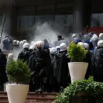 Turecká polícia zaútočila na centrálu strany hlavnej opozičnej CHP | POLÍCIA