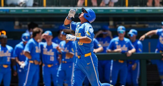 UCLA porazila Virginia Tech v divokom návrate na NCAA regionals UCLA porazila Virginia Tech v divokom návrate na NCAA regionals