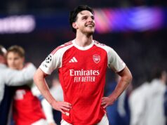 UEFA fajčí, keď TNT robí bezprecedentné konečné rozhodnutie Ligy majstrov Declan Rice sa pozerá