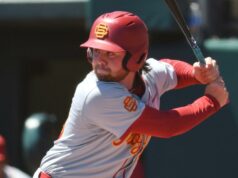 USC baseball zostáva nažive v NCAA regionálnej s rout Lamar USC baseball zostáva nažive v NCAA regionálnej s rout Lamar