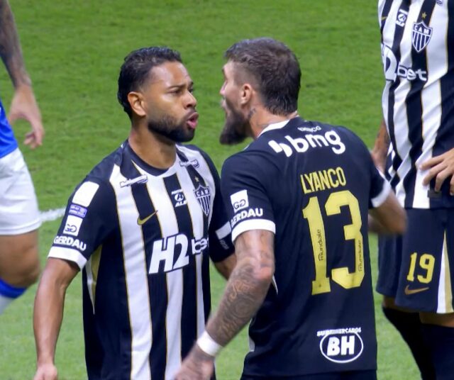 🎥 Urobil správne? Lodiho verejné vyčíňanie Lyanca v derby sa stalo virálnym
