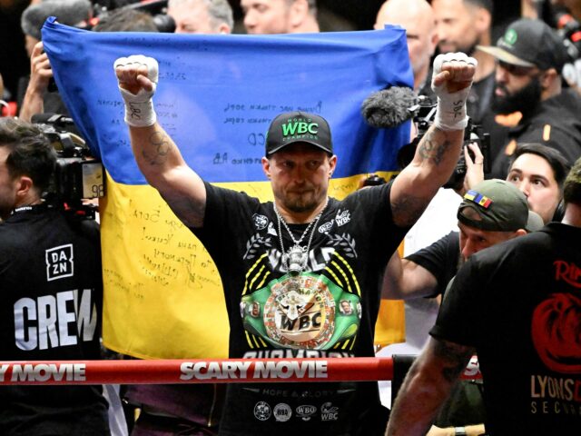 Usyk sa vyhol šokovej porážke, keď Verhoeven v 11. kole prestal hrať Správy o boxe
