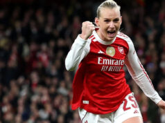 Útočník potichu robil veľký hluk v Arsenale Stina Blackstenius skóruje proti Barcelone vo finále Ligy majstrov