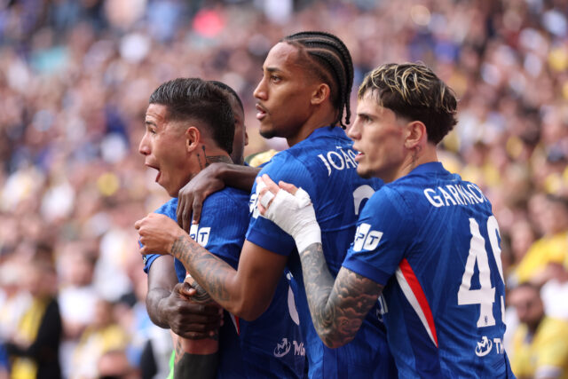 Útočníka Chelsea čoraz viac láka krok Barcelony
