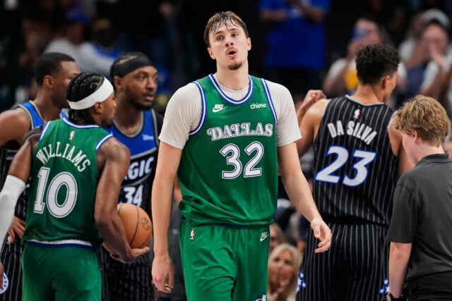 Vedú výbery Cooper Flagg a Dylan Harper Cooper Flagg z Dallasu, Kon Knueppel z Charlotte a VJ Edgecombe z Philadelphie boli jednomyseľne zvolení do prvého tímu tímu All-Rookie NBA, ktorý bol predstavený v stredu večer.