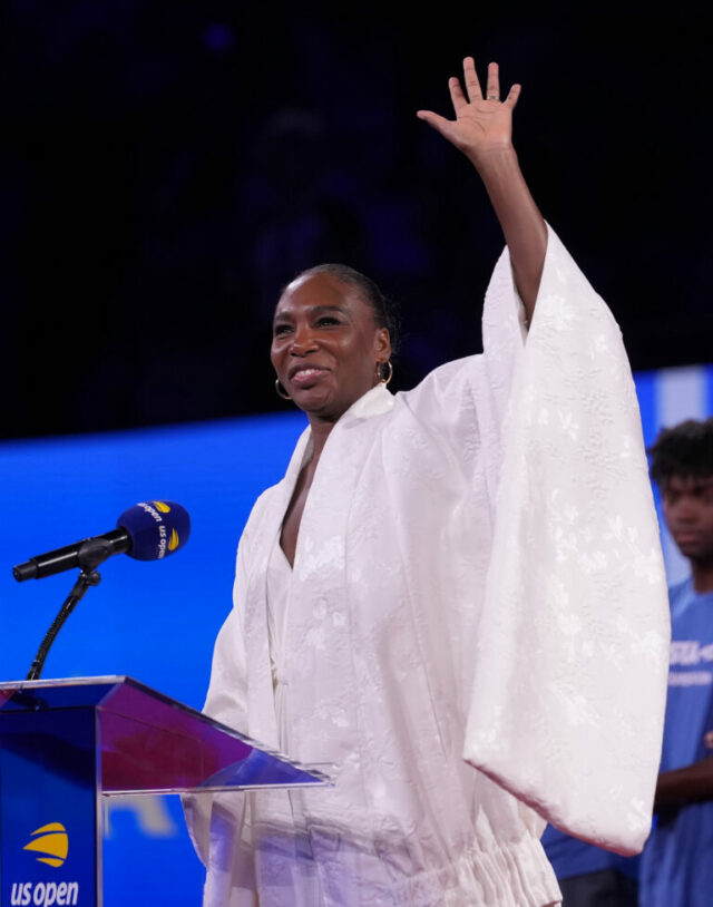 Venus Williamsová, Serena Williamsová, Naomi Osakaová oslňujú na Met Gala 2026
