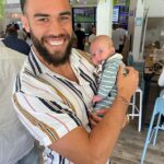 Hviezda NRL Toby Rudolf neváhal urobiť drzý postoj v priamom televíznom prenose, keď PNG Chiefs rozdávajú hráčske zmluvy oslobodené od dane pred vstupom do súťaže v roku 2028