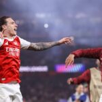 Riccardo Calafiori a Gabriel Jesus z Arsenalu oslavujú