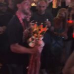 Declan Rice tancoval s trofejou Premier League - a spieval rapovú pieseň - na párty Arsenalu