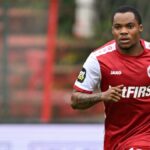 Vo veku 21 rokov zomrel bývalý útočník Southamptonu a Nigérie Victor Udoh
