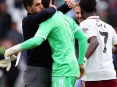 Vplyv Davida Raya na Arsenal bol zhrnutý, keď deti Mikela Artetu zbierali vírusové klipy na záchranu Mikel Arteta bol plný chvály na Davida Raya odkedy sa upísal Arsenalu