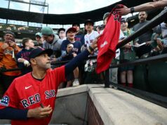 Vysvetlil odchod ex-Dodger Alex Cora z horskej dráhy z Red Sox Vysvetlil odchod ex-Dodger Alex Cora z horskej dráhy z Red Sox