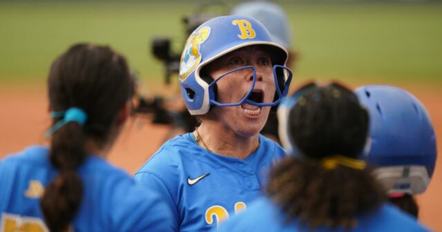 WCWS: Megan Grant sa stala historickou líderkou homerunu UCLA vo víťazstve
