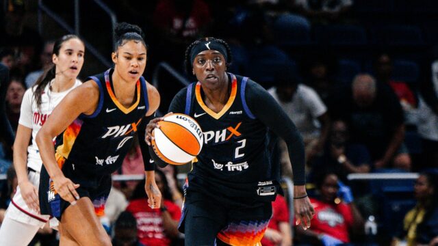 WNBA si vybrala zápas Sky vs Mercury s najlepšími stávkami a hráčskymi podperami dneška

