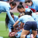 WSL 2025-26: Knaak získal neskorého víťaza, keď Manchester City porazil Liverpool a priblížil sa k titulu
