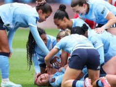 WSL 2025-26: Knaak získal neskorého víťaza, keď Manchester City porazil Liverpool a priblížil sa k titulu WSL 2025-26: Knaak získal neskorého víťaza, keď Manchester City porazil Liverpool a priblížil sa k titulu