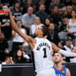 Victor Wembanyama Spurs vs Thunder Game 4 Západné finále play-off NBA
