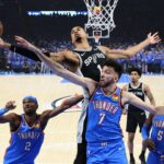 Wembanyama má skóre 41, keď Spurs rozrušili Thunder v thrilleri Game 1 | Basketbal