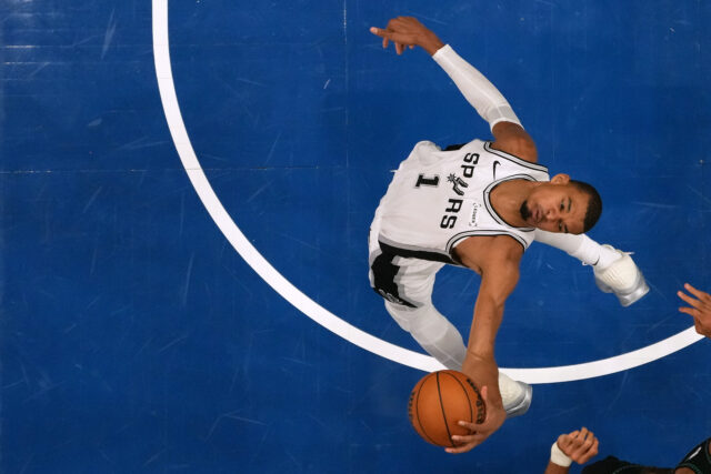Victor Wembanyama Spurs vs Timberwolves Game 3 Play-off NBA