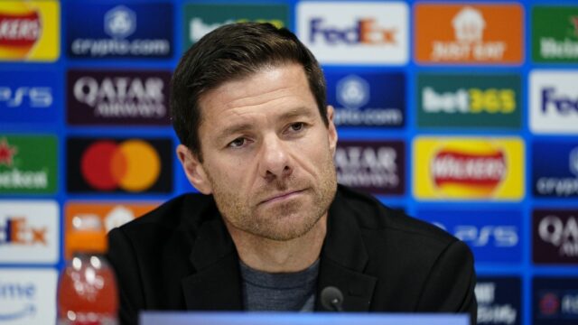 Xabi Alonso na tlačovej konferencii