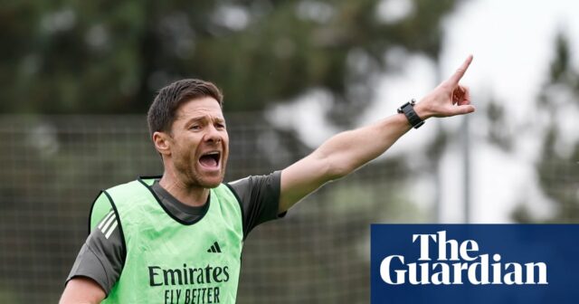 Xabi Alonso získava podporu hráčov Chelsea, keď rokuje s klubovým Xabi Alonso získava podporu hráčov Chelsea, keď rokuje s klubovým pokrokom | Chelsea